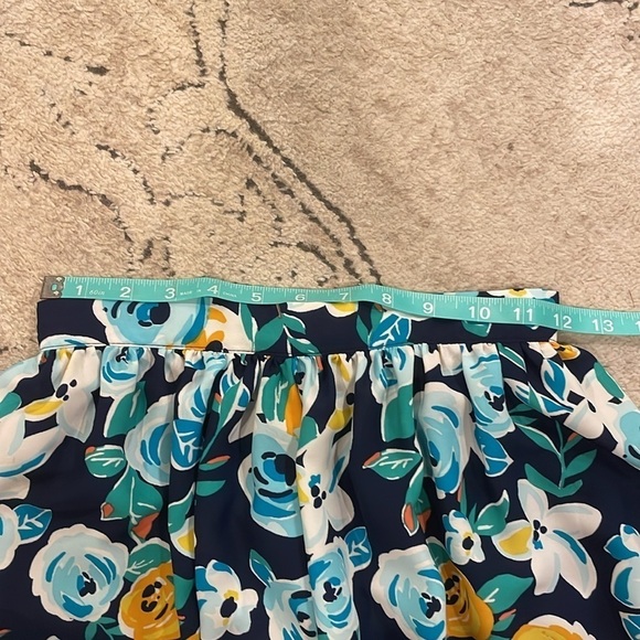 A-line girl’s skirt 💛💐🌼💙 - Picture 3 of 10